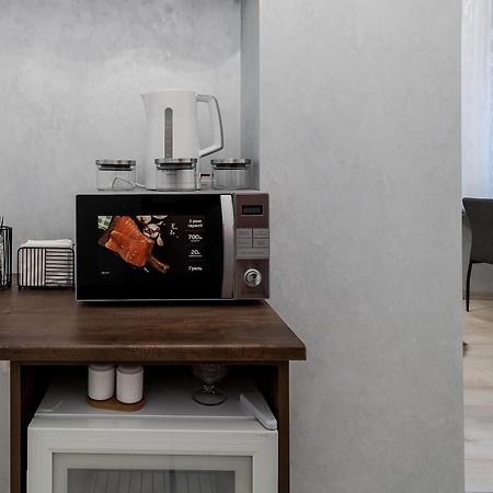 Golden Violin ! Apartments Лвив Стая снимка